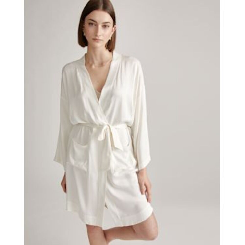 NWT Quince White Women's Robe